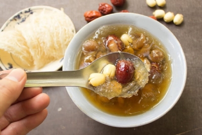 Cách Nấu Yến Chưng Táo Đỏ Kỷ Tử – Bổ Từ Sâu Bên Trong, Thanh Mát Cơ Thể
